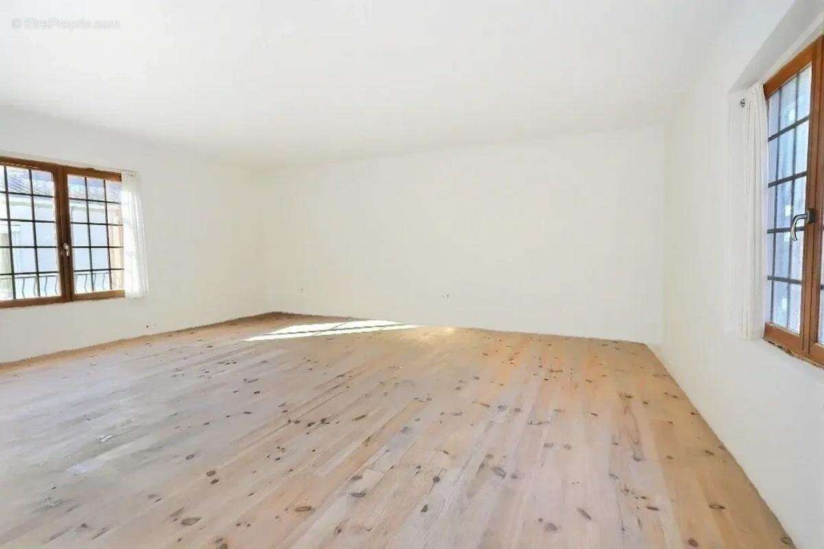 Maison à CHAILLE-LES-MARAIS