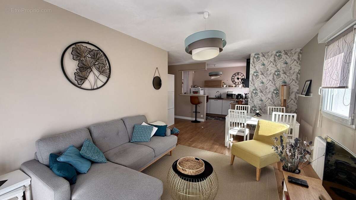 Appartement à BRUZ
