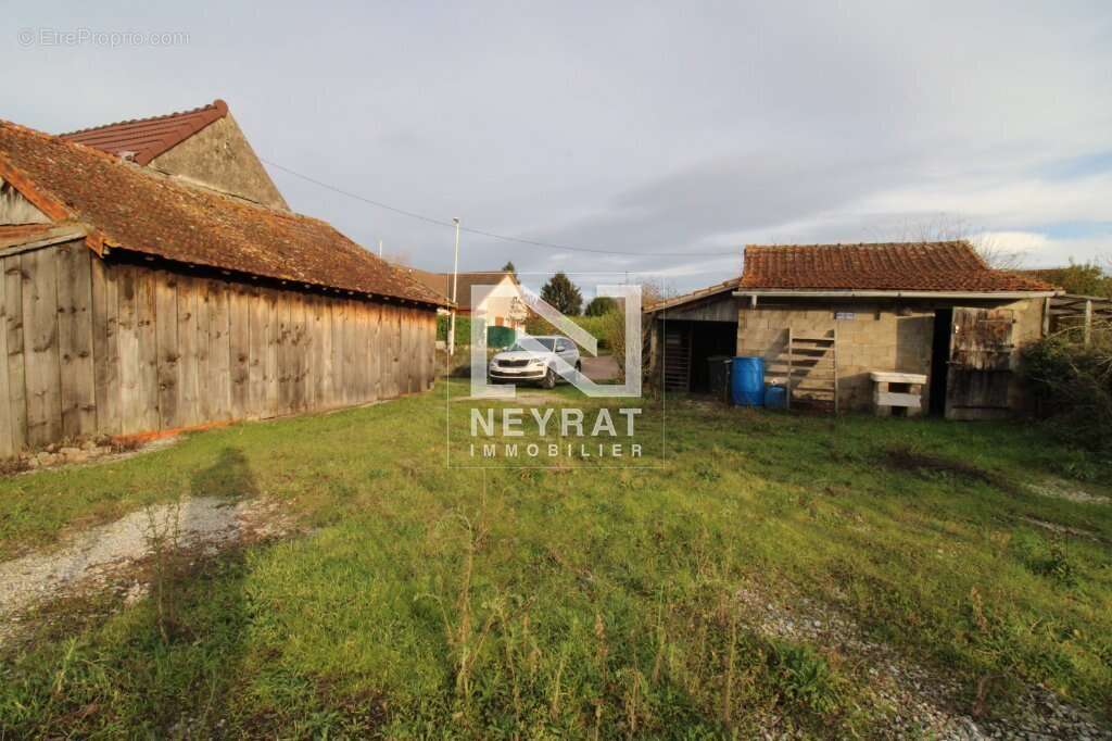 Maison à SAINT-MARTIN-EN-BRESSE