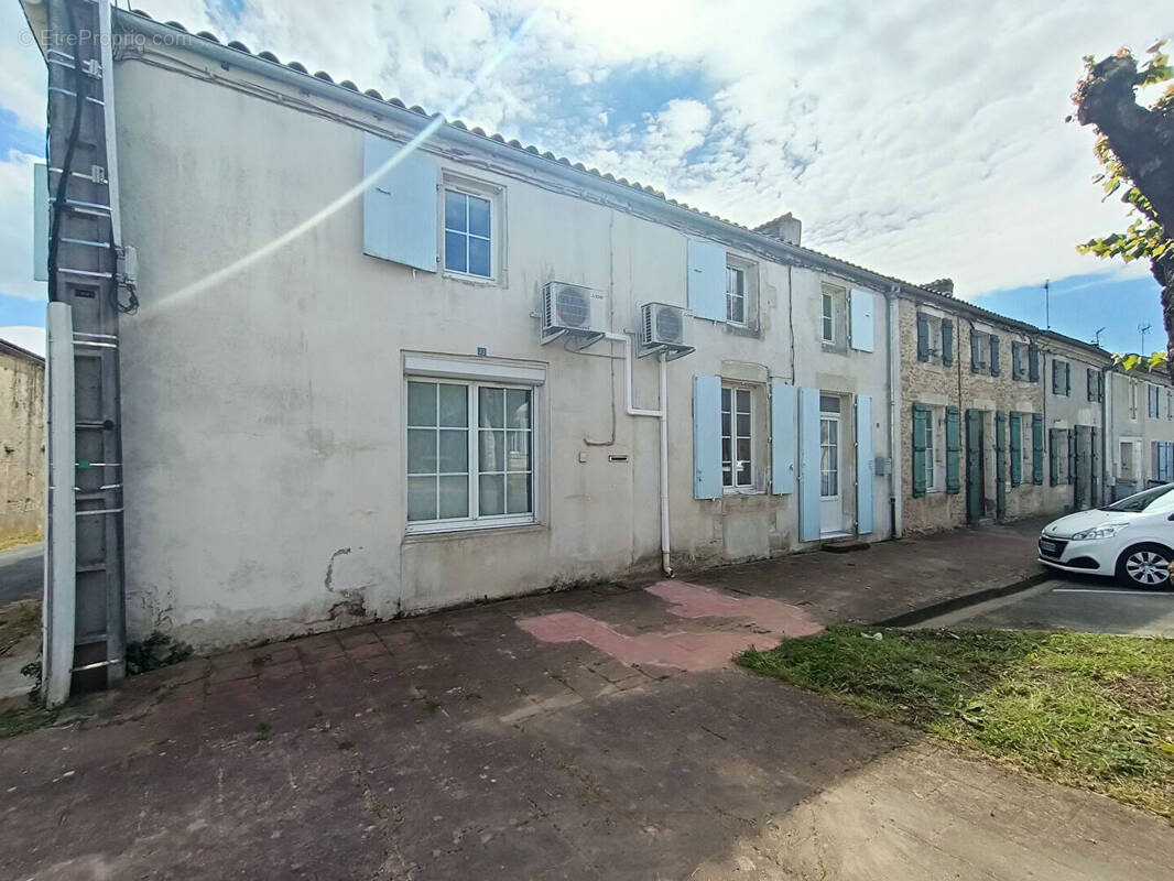 Appartement à LUSSANT