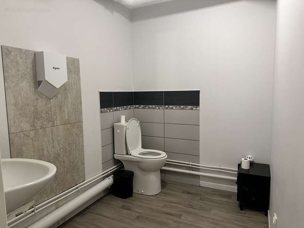 Murs+fond de commerce - photo 4
