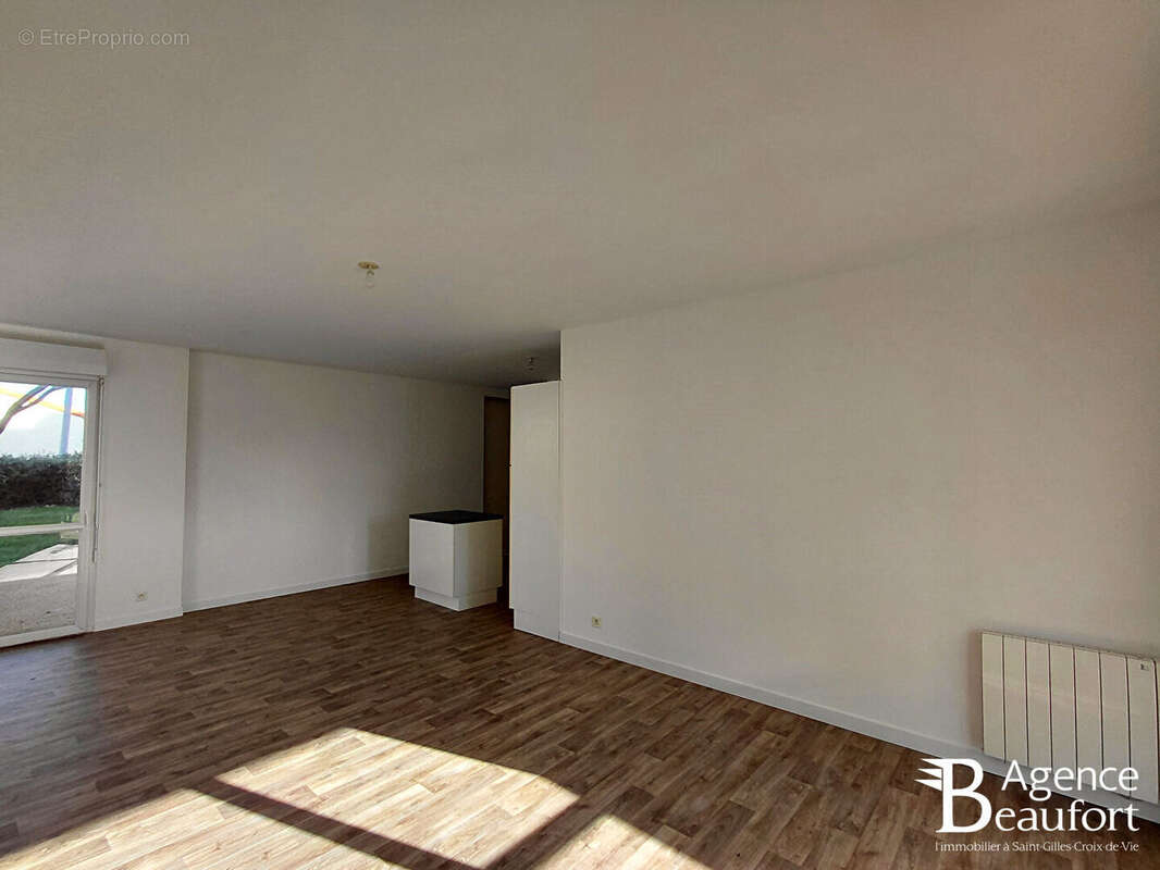 Appartement Saint Gilles Croix De Vie 3 pièces 67m² - photo 3
