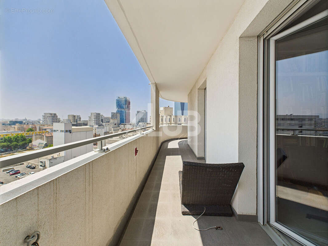 Appartement à MARSEILLE-3E