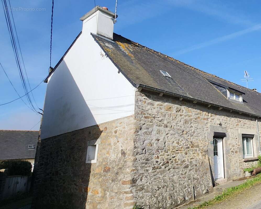 Maison mitoyenne à rénover  Fort potentiel à Plédran - photo 2