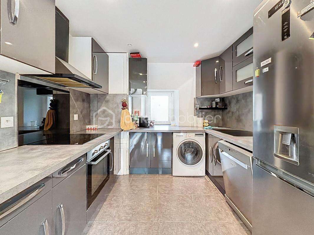 Appartement 82 m2 en rez de jardin - photo 4