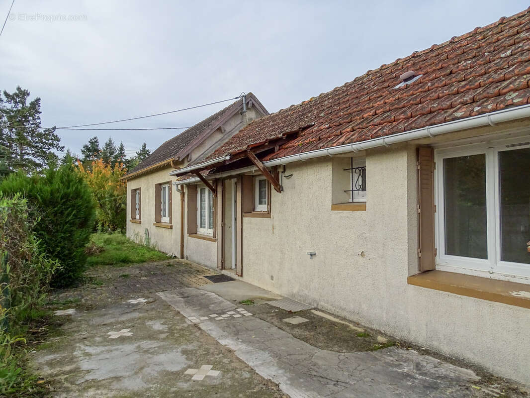 Maison à CHATRES-SUR-CHER