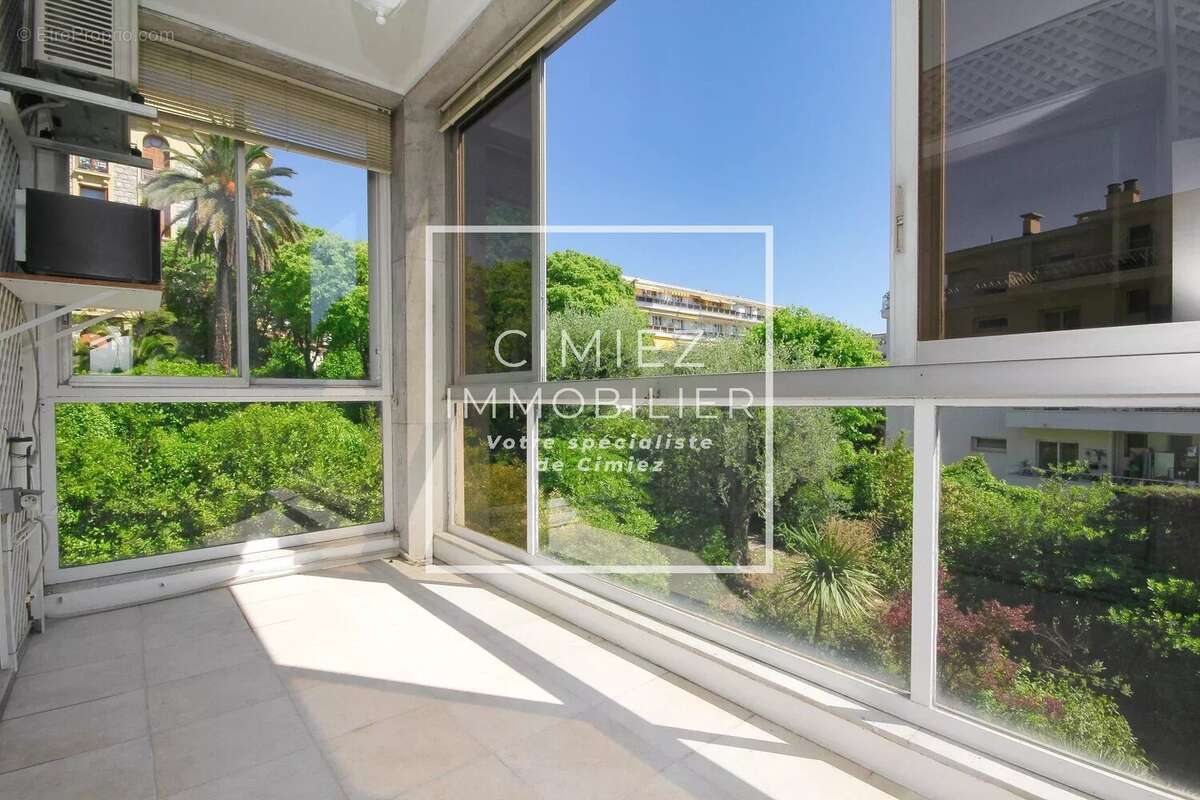 Appartement à NICE