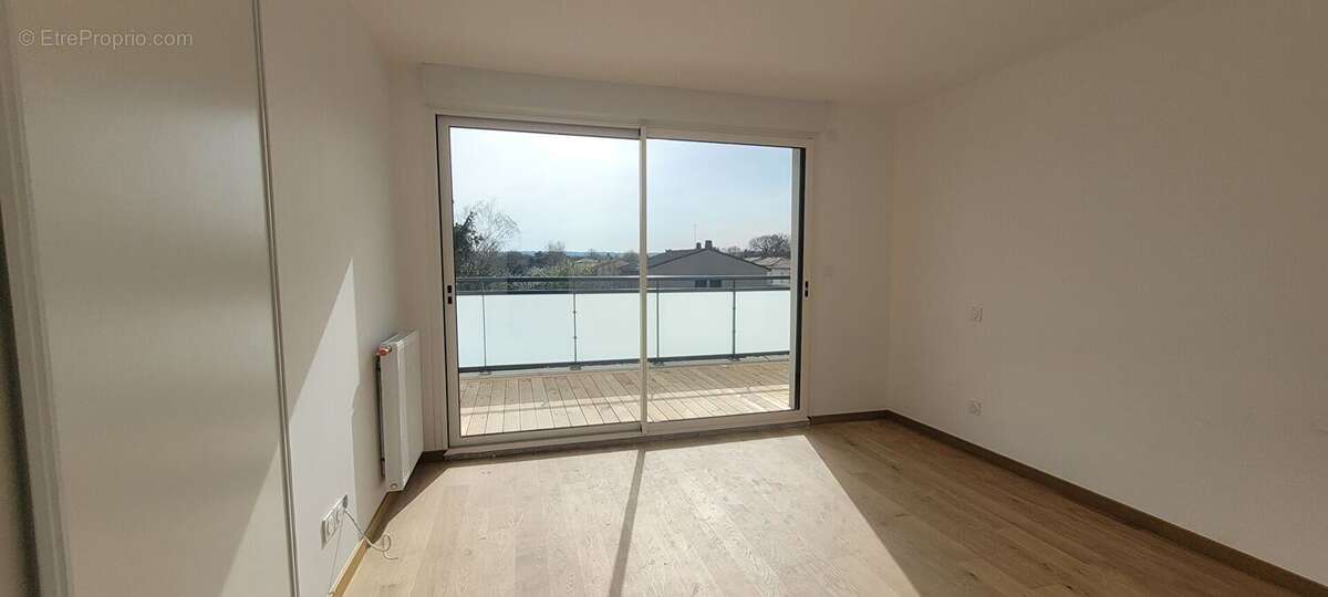 Appartement T4 duplex 118 m² + terrasse 130m² à Saint-Orens - photo 8
