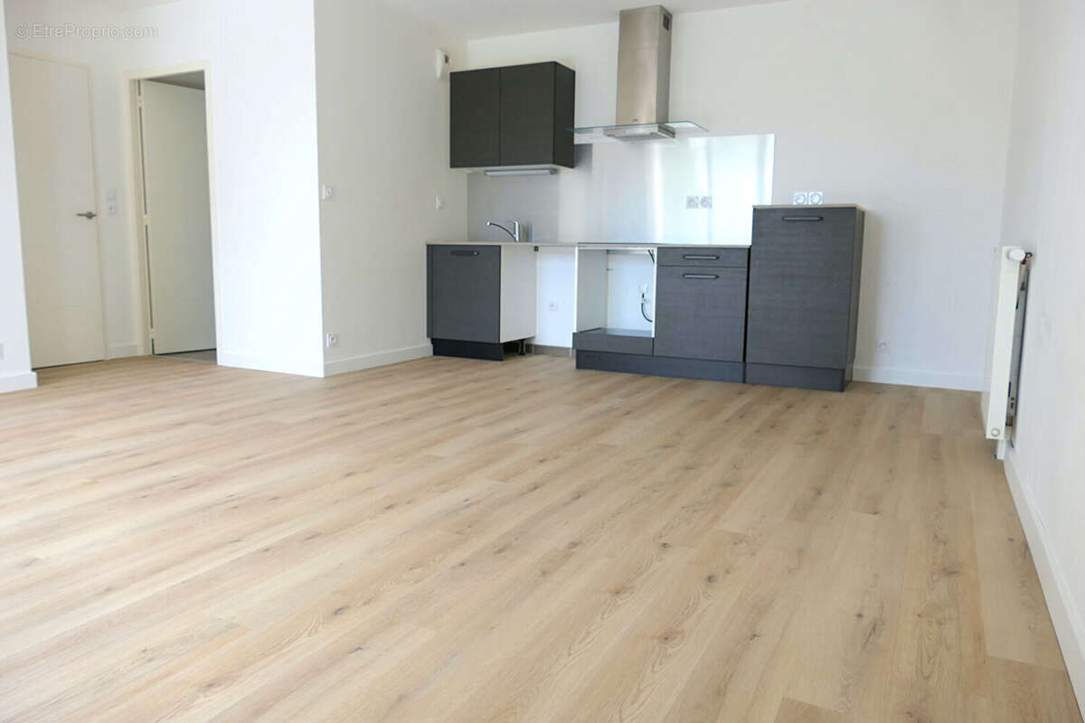 Appartement à LES SORINIERES
