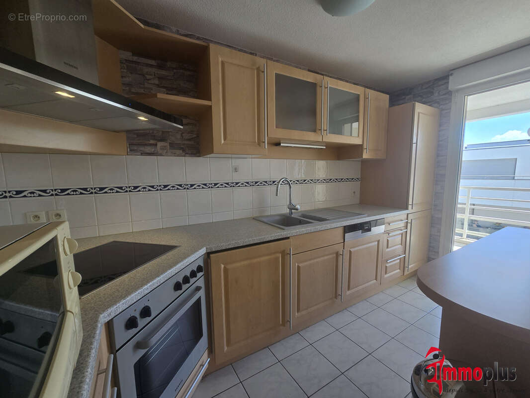 Huningue : très bel appartement F3 meublé 70 m2 avec un balcon et un garage - photo 3