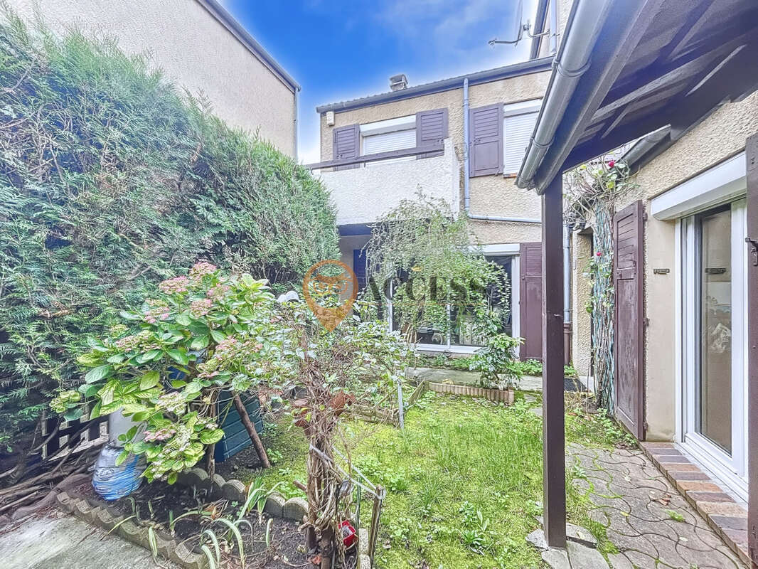 Maison à SAINT-BRICE-SOUS-FORET