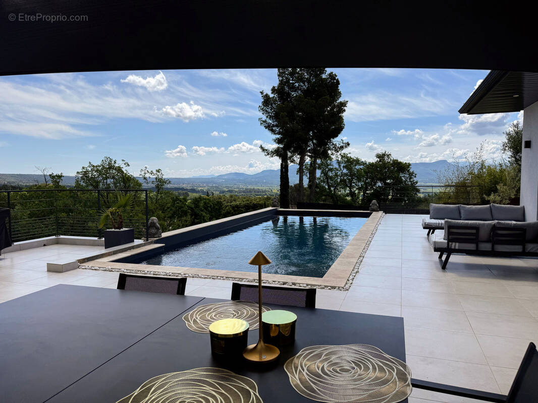 Maison à PUYLOUBIER