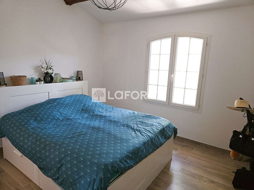 Maison à SOLLIES-VILLE