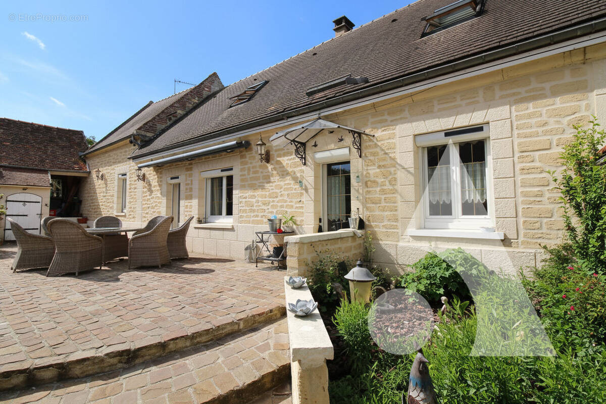 Maison à SAINT-MARTIN-LONGUEAU