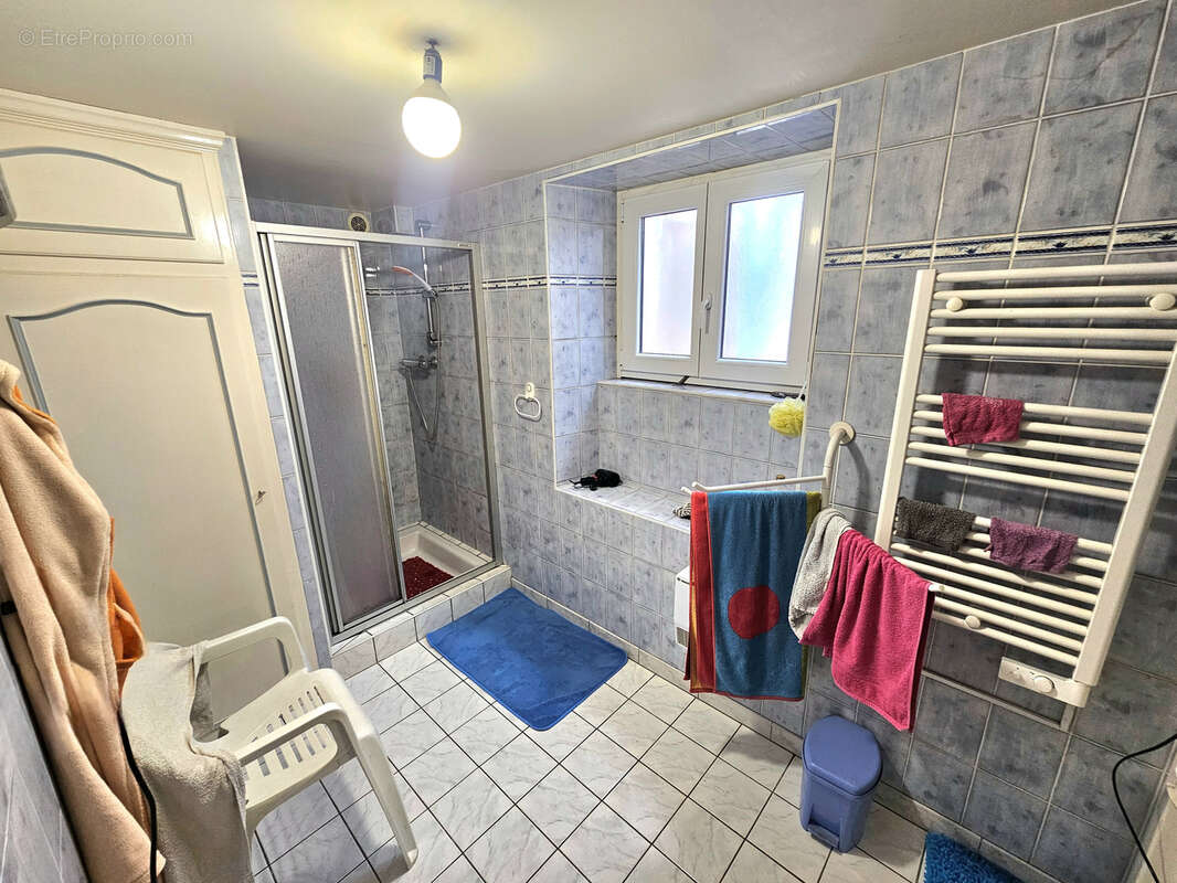 Maison à CHAMPAGNEY