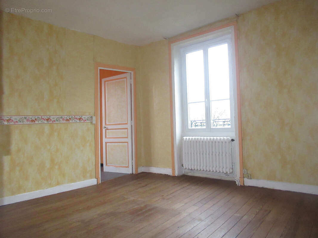 Maison à LA FERTE-MACE
