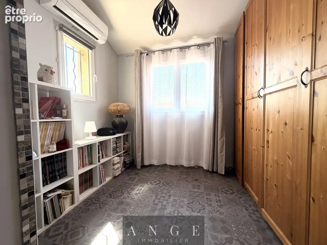 Villa La Crau T5 et jardin centre ville - photo 9