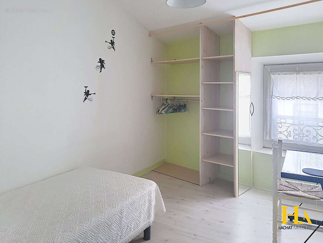 Duplex avec terrasse et annexe sans charge de copropriété - photo 10