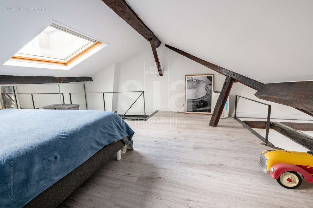 Appartement à PARIS-12E