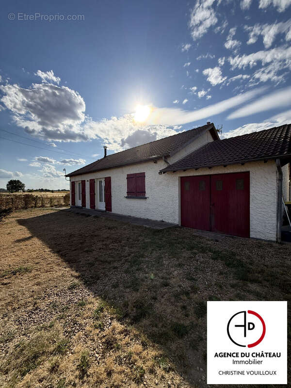 Maison 82 m² à Saint-Benoit-Sur-Loire  - photo 2