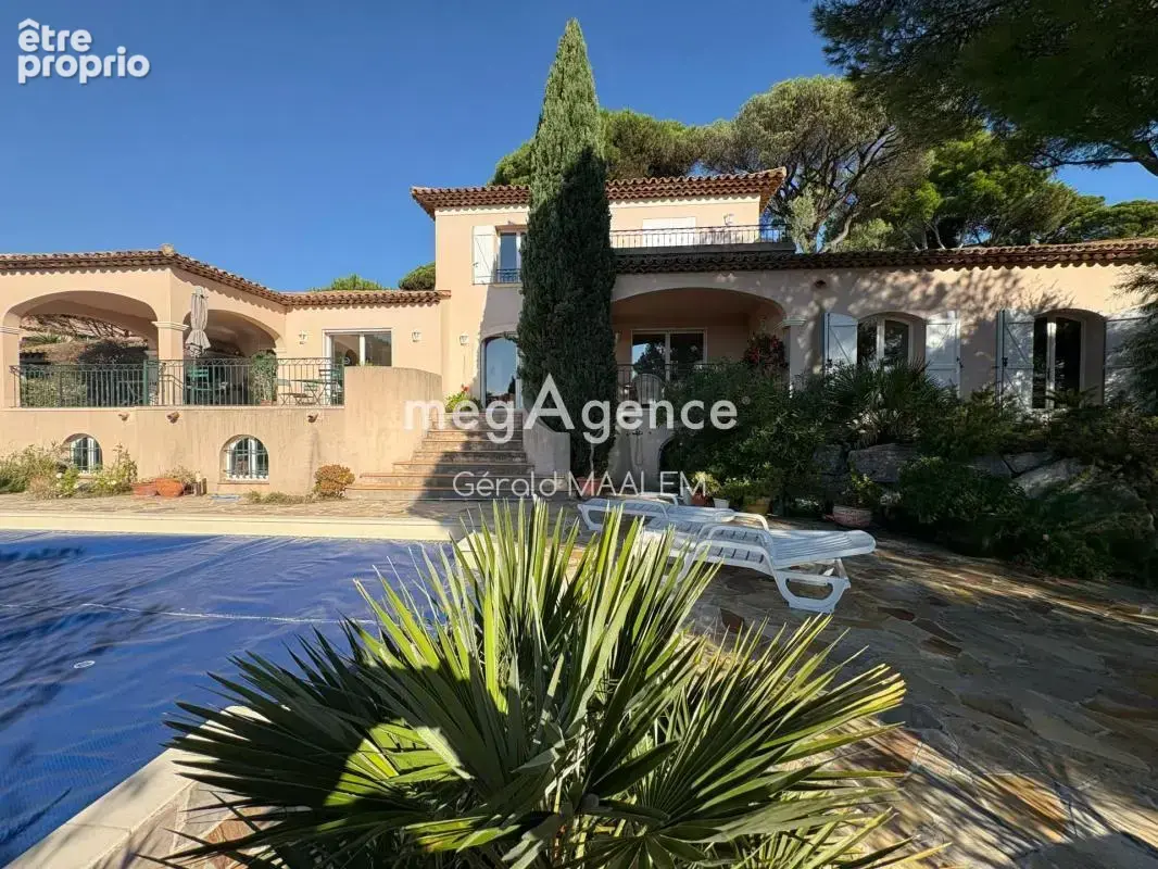villa piscine vue mer dans un parc securisé - photo 5