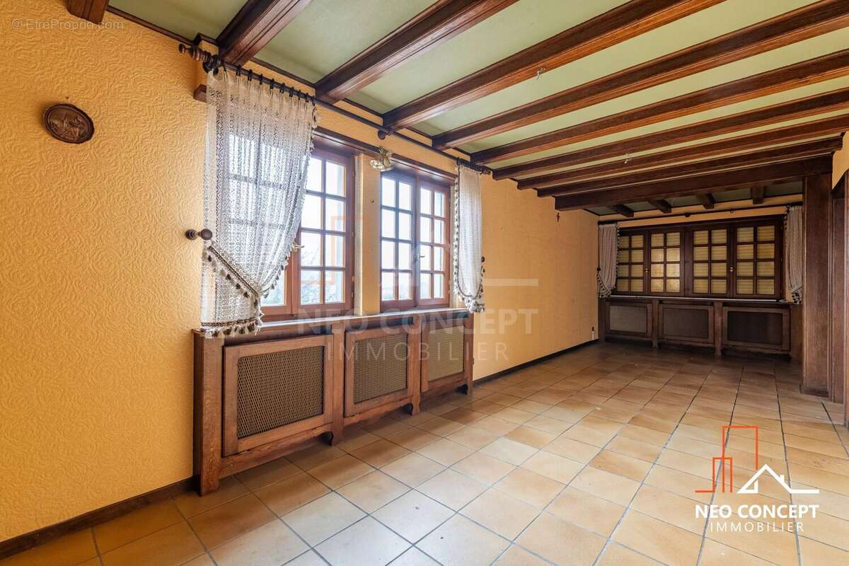 Maison à NIEDERMODERN