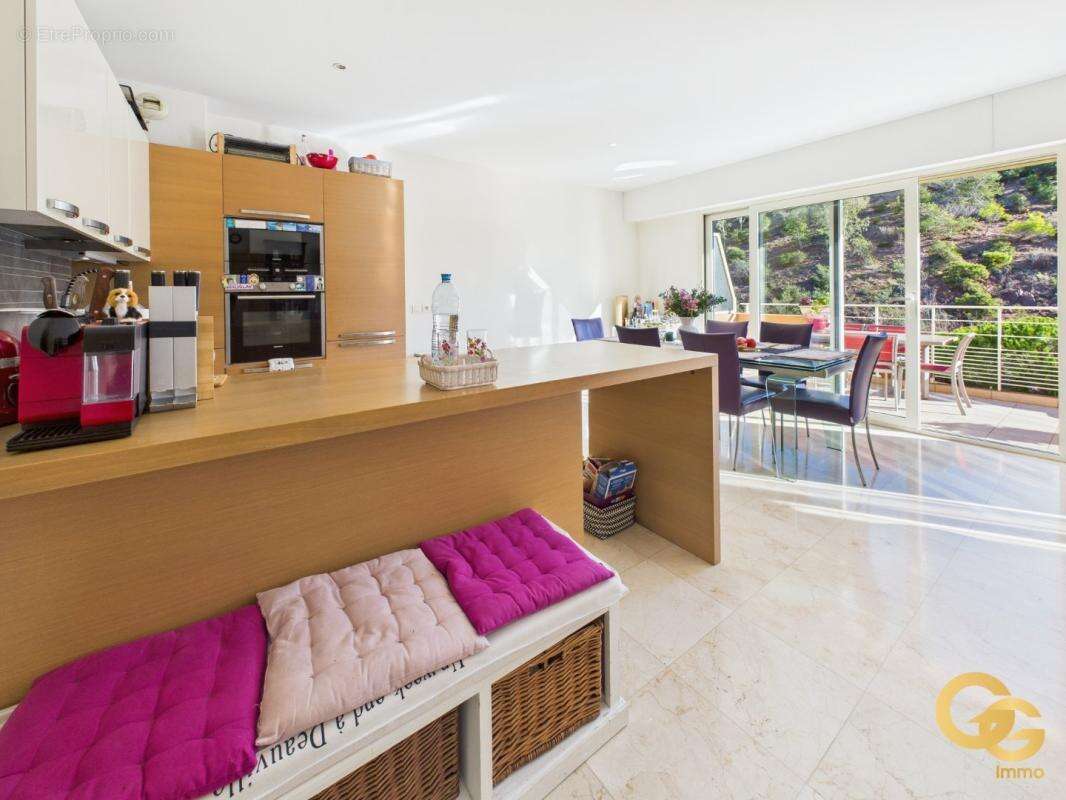 Appartement à THEOULE-SUR-MER