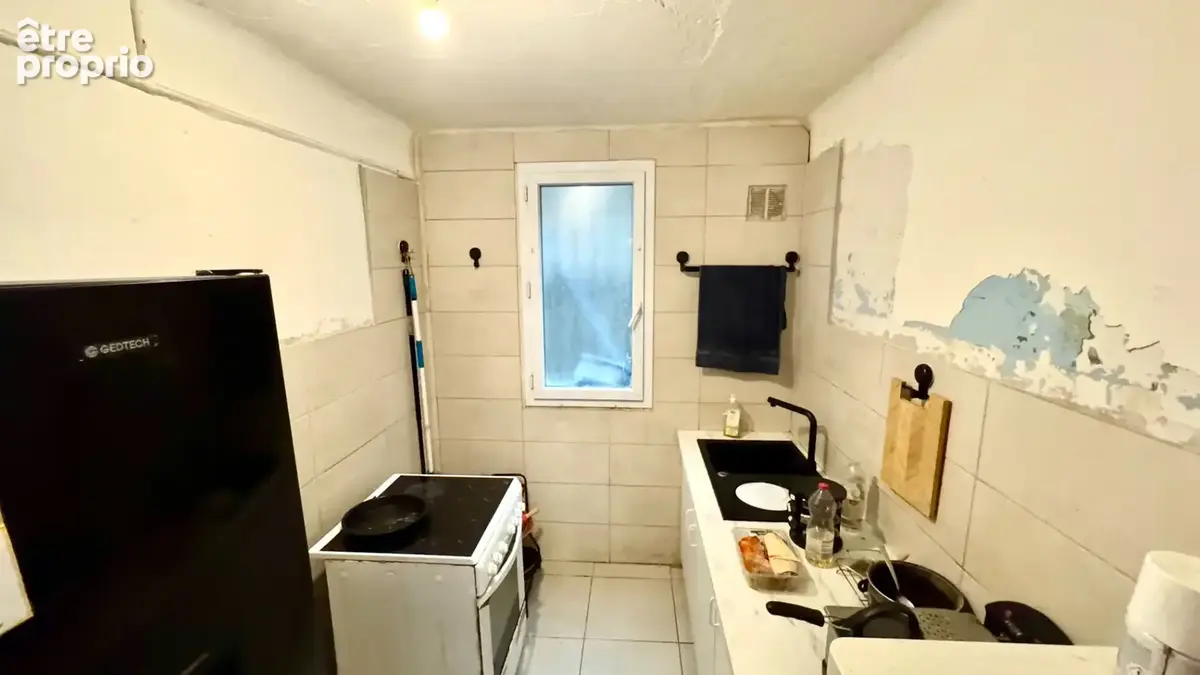 Trois appartements de type T3 à T4 avec garages , vendus loués. - photo 7