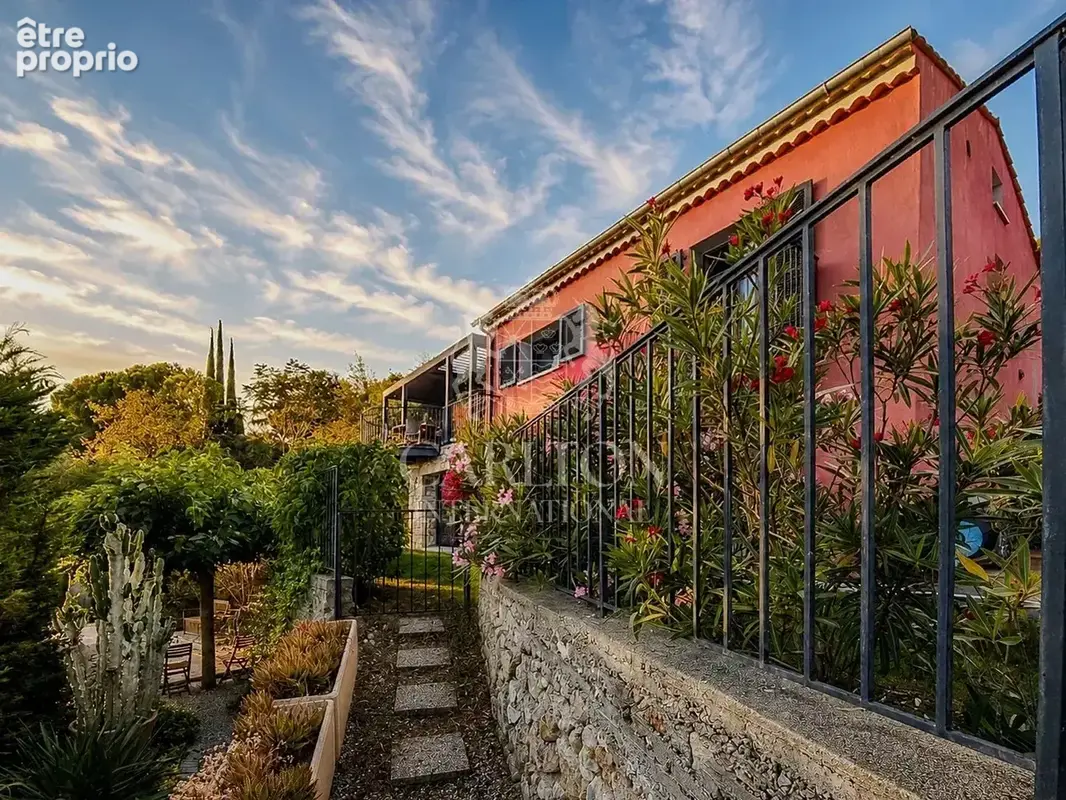 Villa avec vue panoramique sur Monaco et la Méditerranée - photo 31