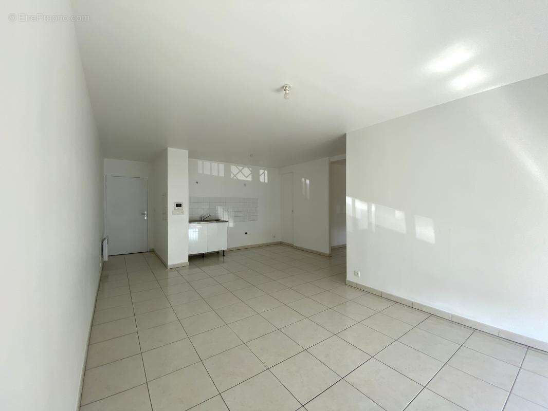 Appartement à ROSNY-SUR-SEINE