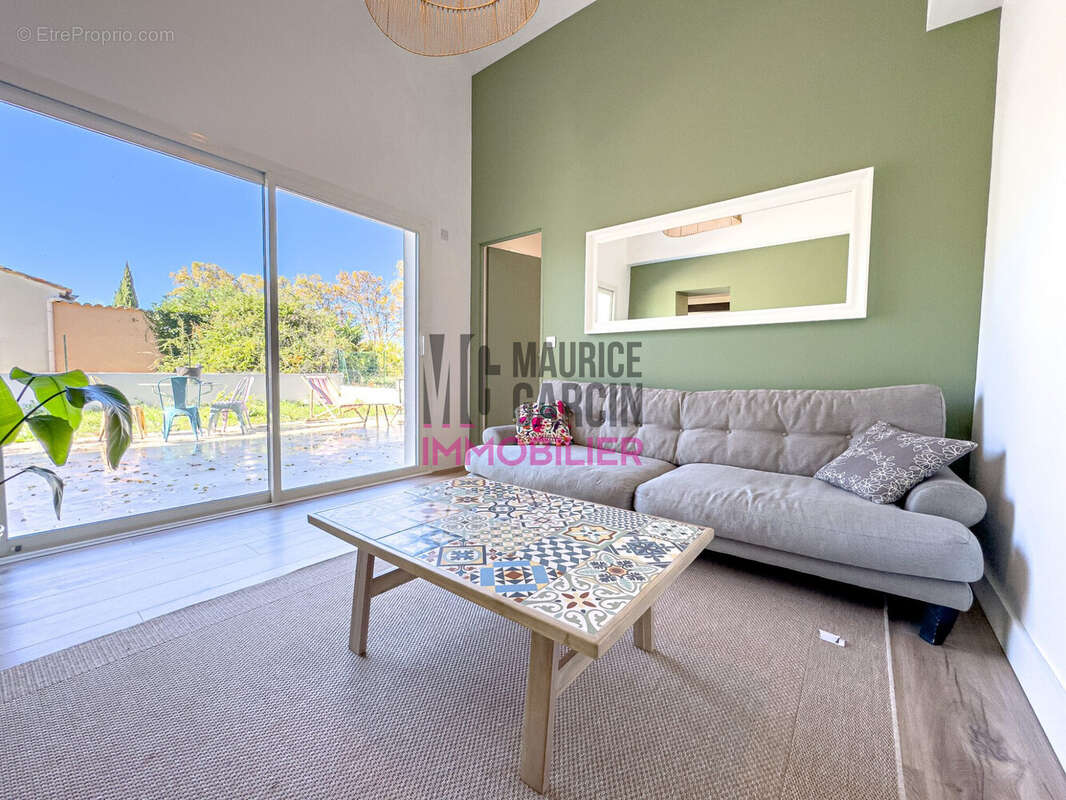 Maison à PERNES-LES-FONTAINES