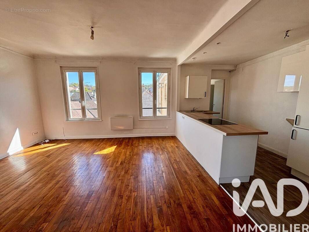 Photo 1 - Appartement à NOGENT-L'ARTAUD