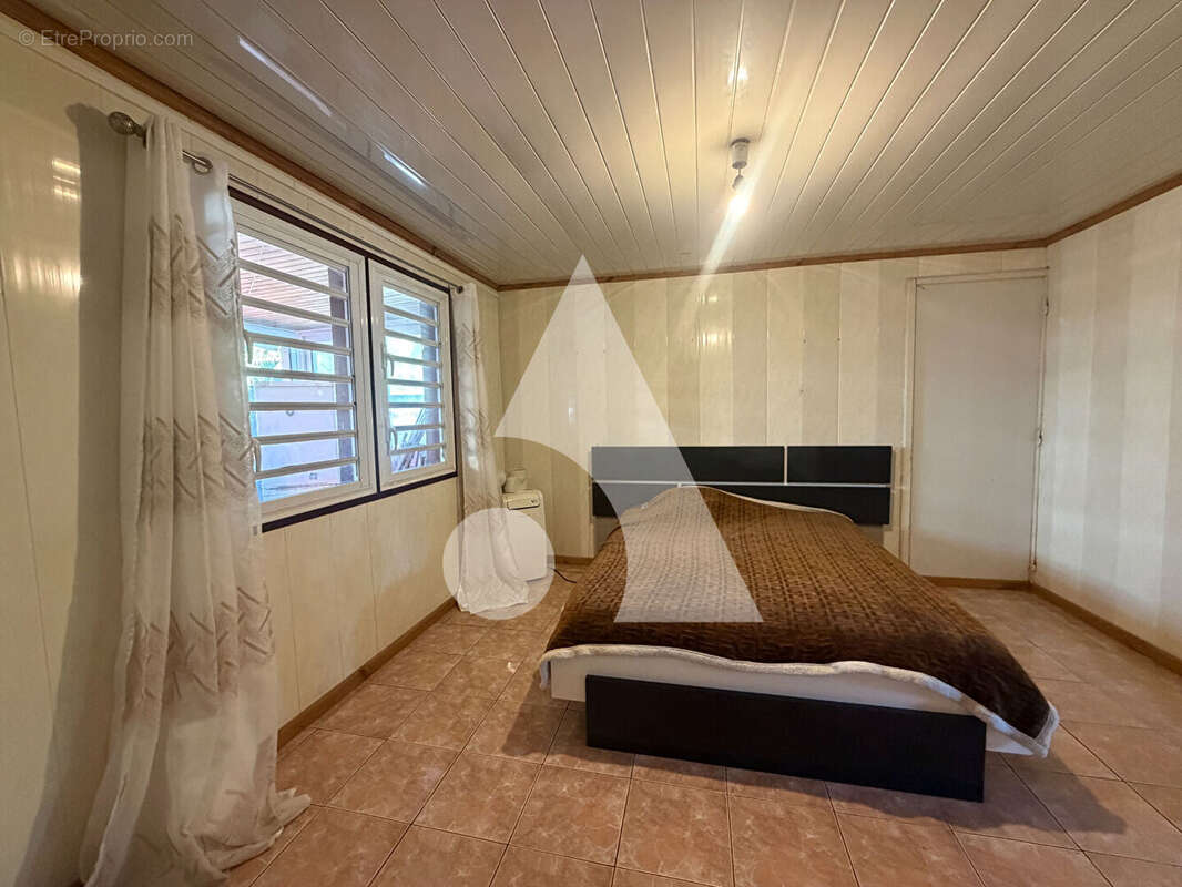 En exclusivité ! Maison F6 fort potentiel sur plus de 660m² à la Ravine des Cabris - photo 10