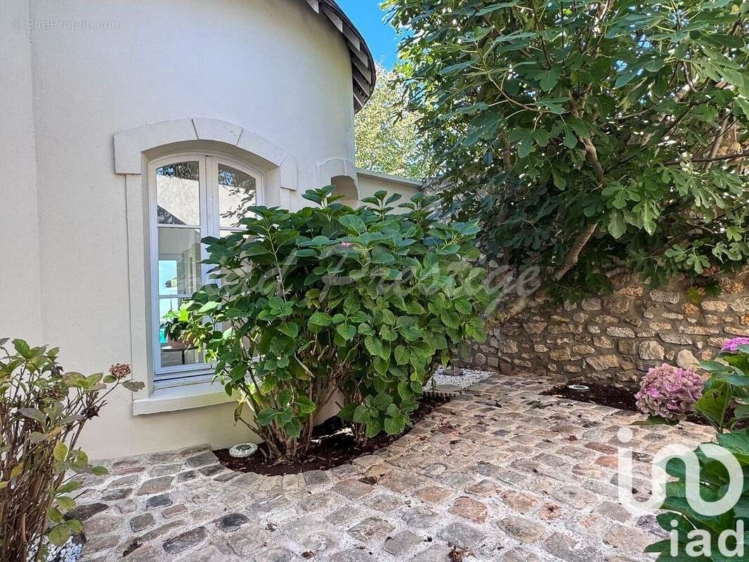 Photo 8 - Maison à NOISY-LE-ROI