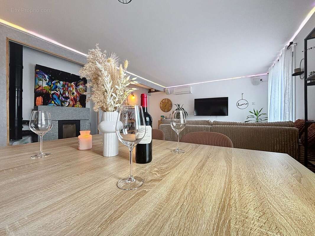 Maison à ECHENOZ-LA-MELINE