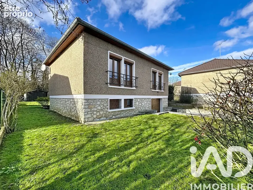 Photo 1 - Maison à CESSON