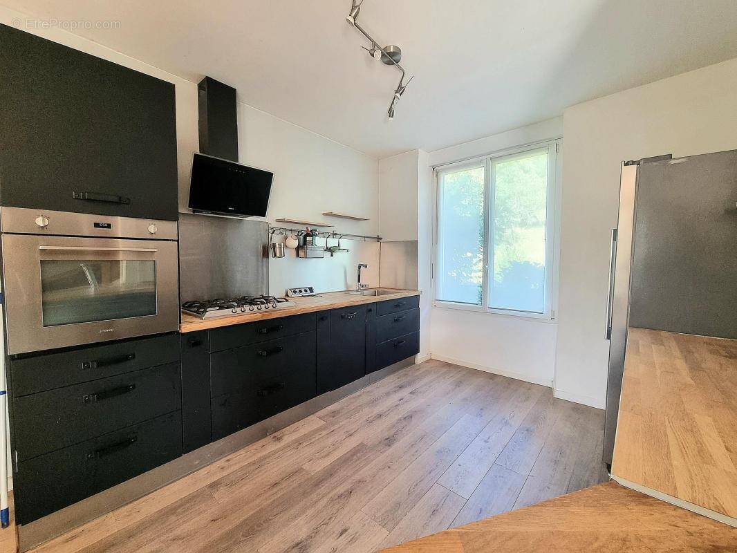 Maison à PONT-DE-BUIS-LES-QUIMERCH