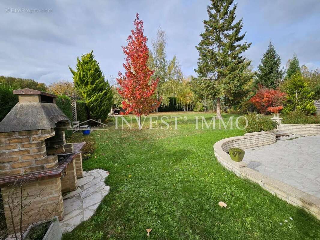 Photo annonce.zip  9 - Maison à CINQUEUX