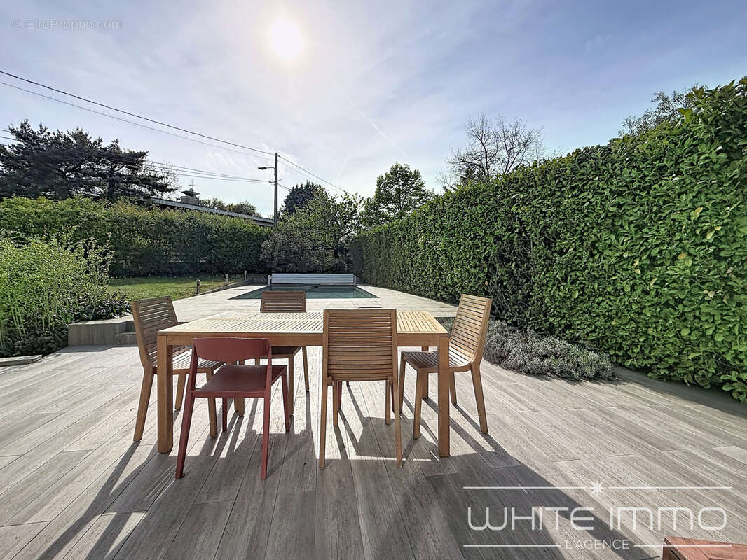 Maison à FRANCHEVILLE