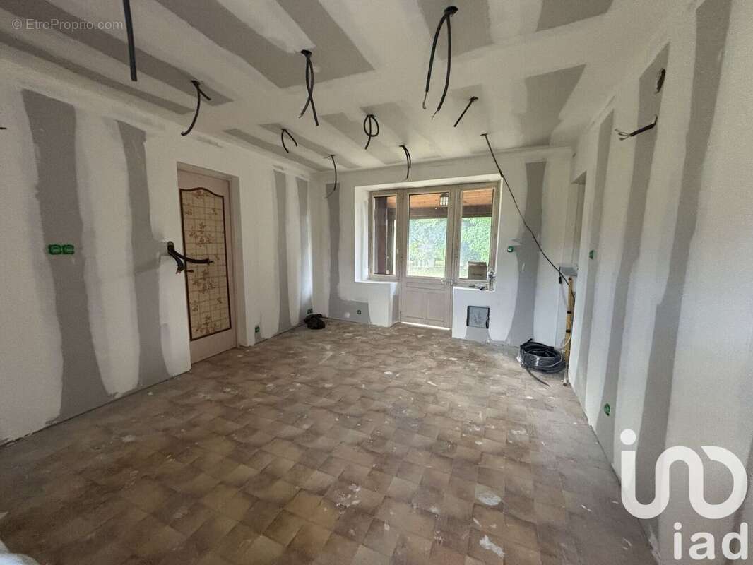 Maison 136 m² à Poisieux  - photo 4