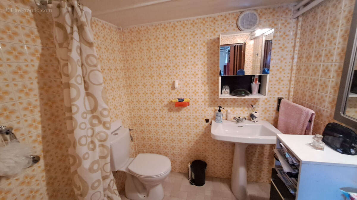 Maison à SAINT-REMY-LES-CHEVREUSE