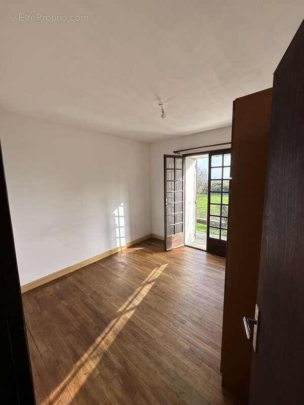 Jolie maison en pierre avec grand terrain - photo 8