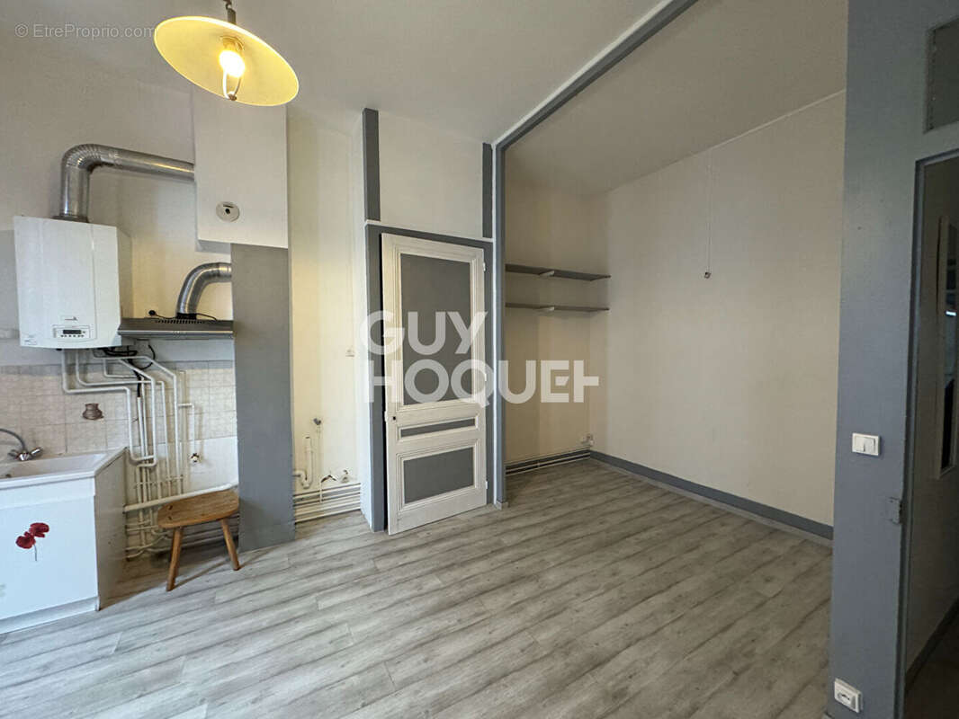 Appartement Vienne 2 pièce(s) 40.6 m2 - photo 2