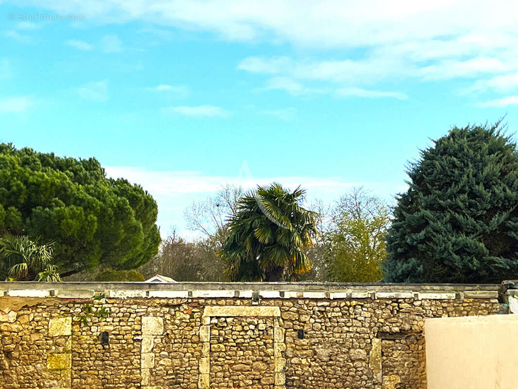 Terrain à LA ROCHELLE