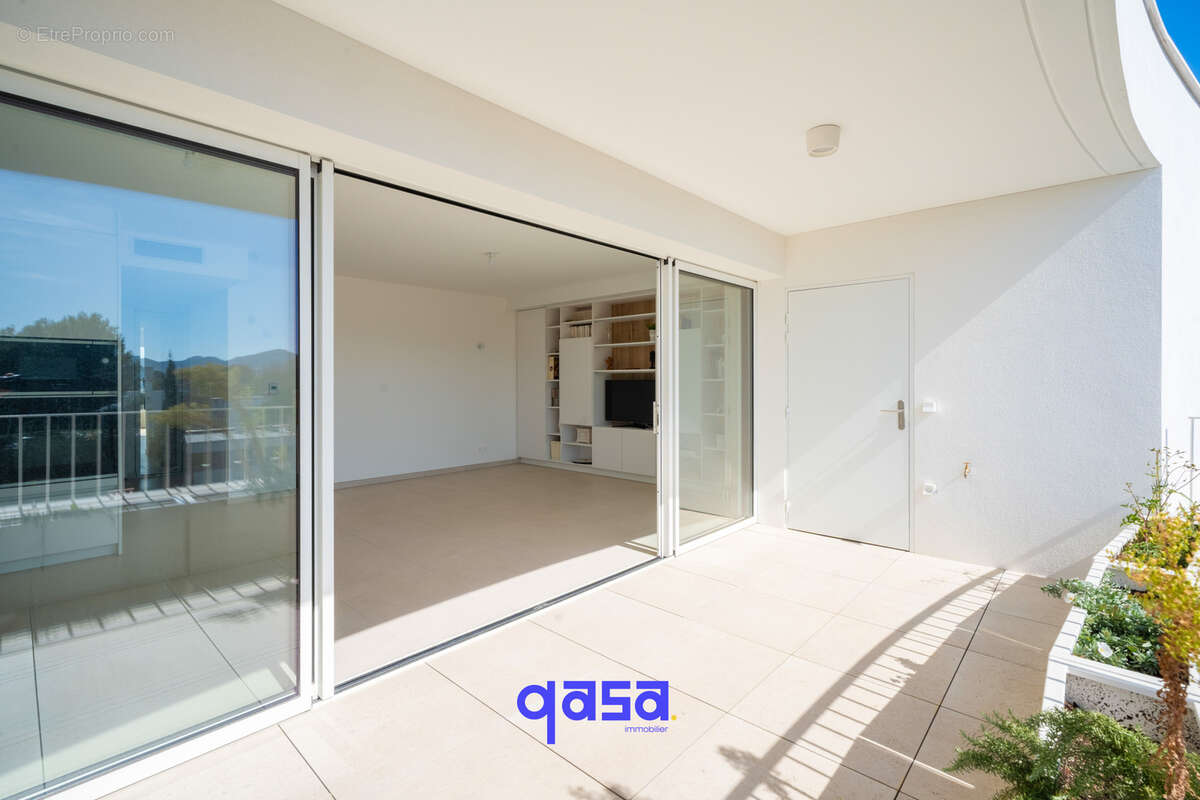 Appartement à MARSEILLE-8E