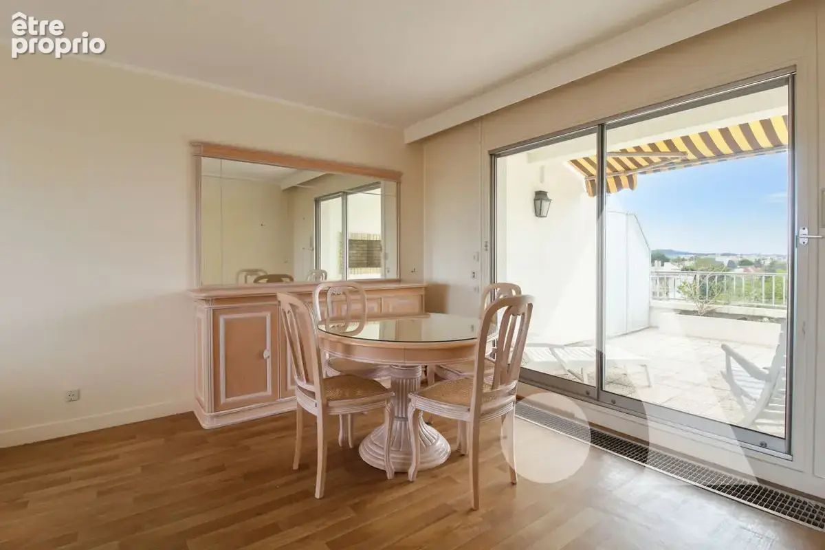 Appartement Compiegne 3 pièce(s) 77 m2 - photo 5