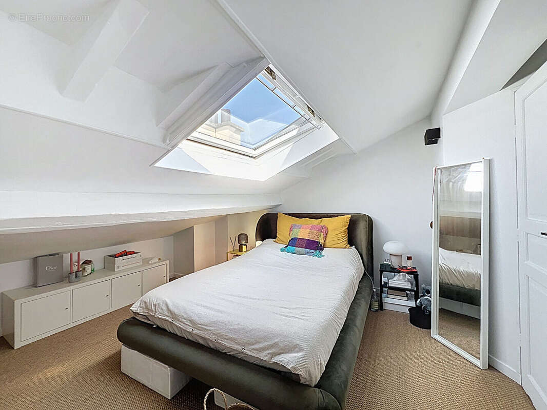 Appartement à SURESNES