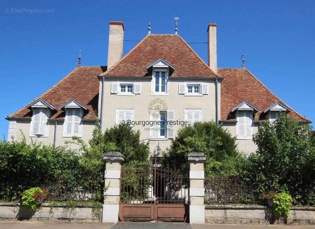 Maison à LOUHANS