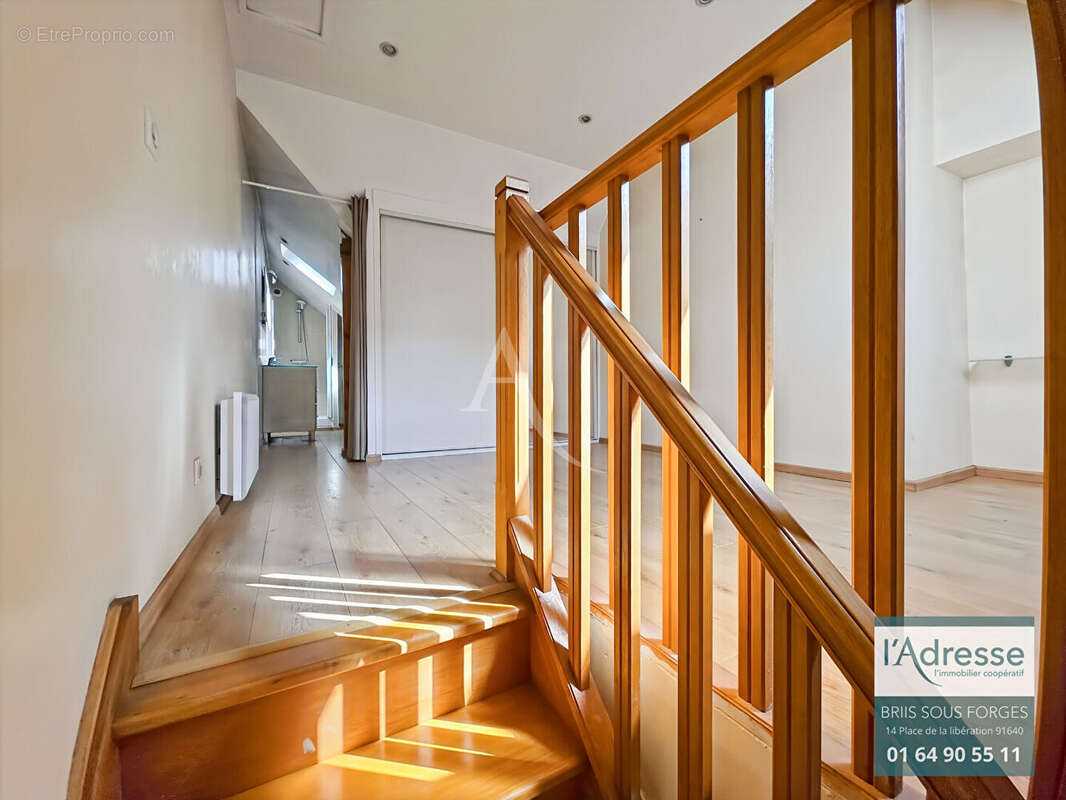 Appartement à SAINT-ARNOULT-EN-YVELINES