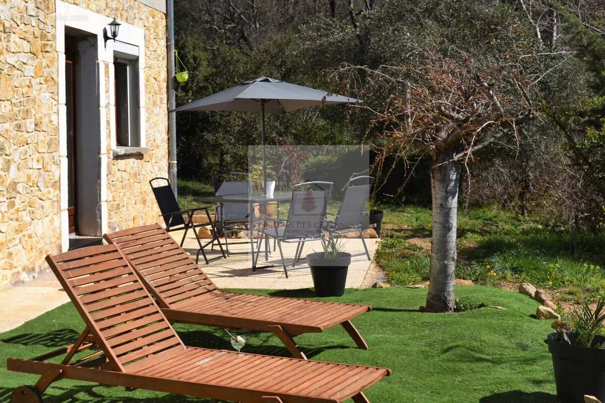 Maison à SAINT-SEBASTIEN-D&#039;AIGREFEUILLE